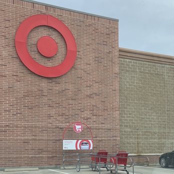 Target - Department Stores Near Me - Greenland, New Hampshire