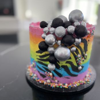 DannyCakes - a colorful cake with sprinkles - Cupcakes Near Me DannyCakes - a colorful cake with sprinkles - Cupcakes Near Me
