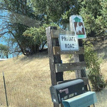 Kerr Farms - Look for this sign and turn in (on the left heading North). - Farmers Market Near Me - Salem, Oregon Kerr Farms - Look for this sign and turn in (on the left heading North). - Farmers Market Near Me - Salem, Oregon