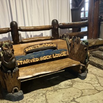 Starved Rock Lodge - The Inside - Hotels Near Me - Oglesby, Illinois