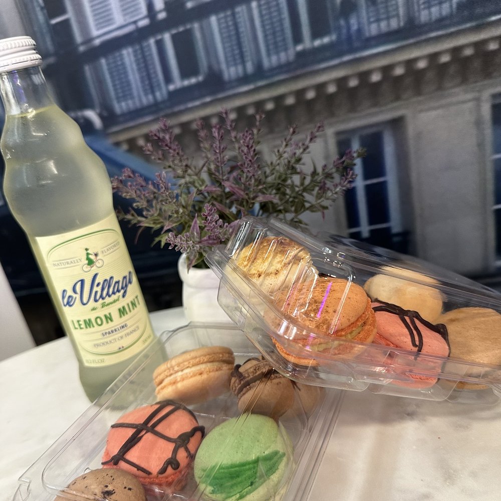 Cafe Genevieve - 757 deal 6 pack - Macarons Near Me - Norfolk, Virginia Cafe Genevieve - 757 deal 6 pack - Macarons Near Me - Norfolk, Virginia