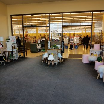 Hobby Lobby - Art Supplies Near Me - Aurora, Illinois