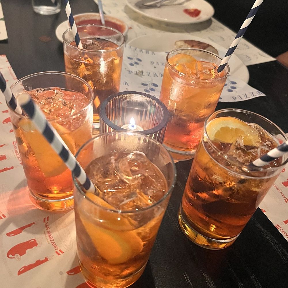 Aperol spritz Aperol spritz