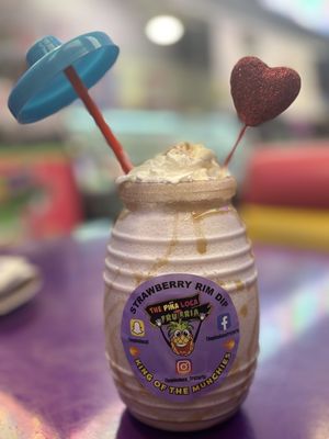 The Piña Loca Fruteria by null