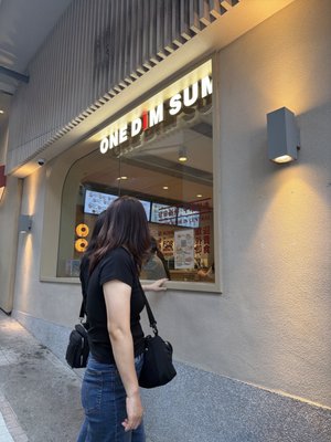 Let's Yum Cha by null