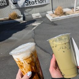 Tiger milk tea and matcha milk tea both with boba