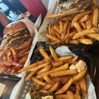 Killer Burger Potranco - Burgers Near Me - San Antonio, Texas Killer Burger Potranco - Burgers Near Me - San Antonio, Texas