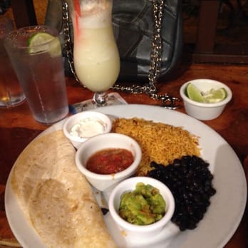 Lulu's Waikiki - Fajitas - Burgers Near Me - Honolulu, Hawaii Lulu's Waikiki - Fajitas - Burgers Near Me - Honolulu, Hawaii