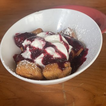 Ruby Slipper Central Business District - Seasonal beingets - Breakfast & Brunch Near Me - New Orleans, Louisiana Ruby Slipper Central Business District - Seasonal beingets - Breakfast & Brunch Near Me - New Orleans, Louisiana