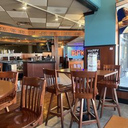 Bombay Pizza Kitchen - Restaurant