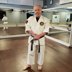 Sister Bay Athletic Club - Join our Karate class at SBAC with degree Black Belt - Brad Elkins!