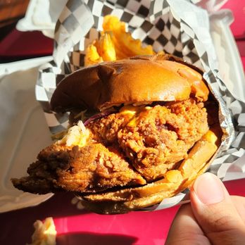 Chubby's Chickn - Chick'n Sando Combo - Food Trucks Near Me - San Jose, California