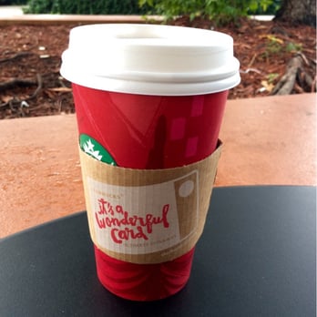 Starbucks - Peppermint mocha latte - Coffee & Tea Near Me - Doral, Florida