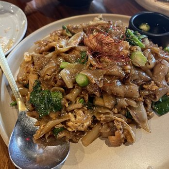 Hanuman Thai Eatery - Pad See Ew with Chicken - Thai Near Me - Costa Mesa, California