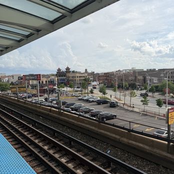 Chinatown Square - Train Red Line - Shopping Centers Near Me - Chicago, Illinois Chinatown Square - Train Red Line - Shopping Centers Near Me - Chicago, Illinois