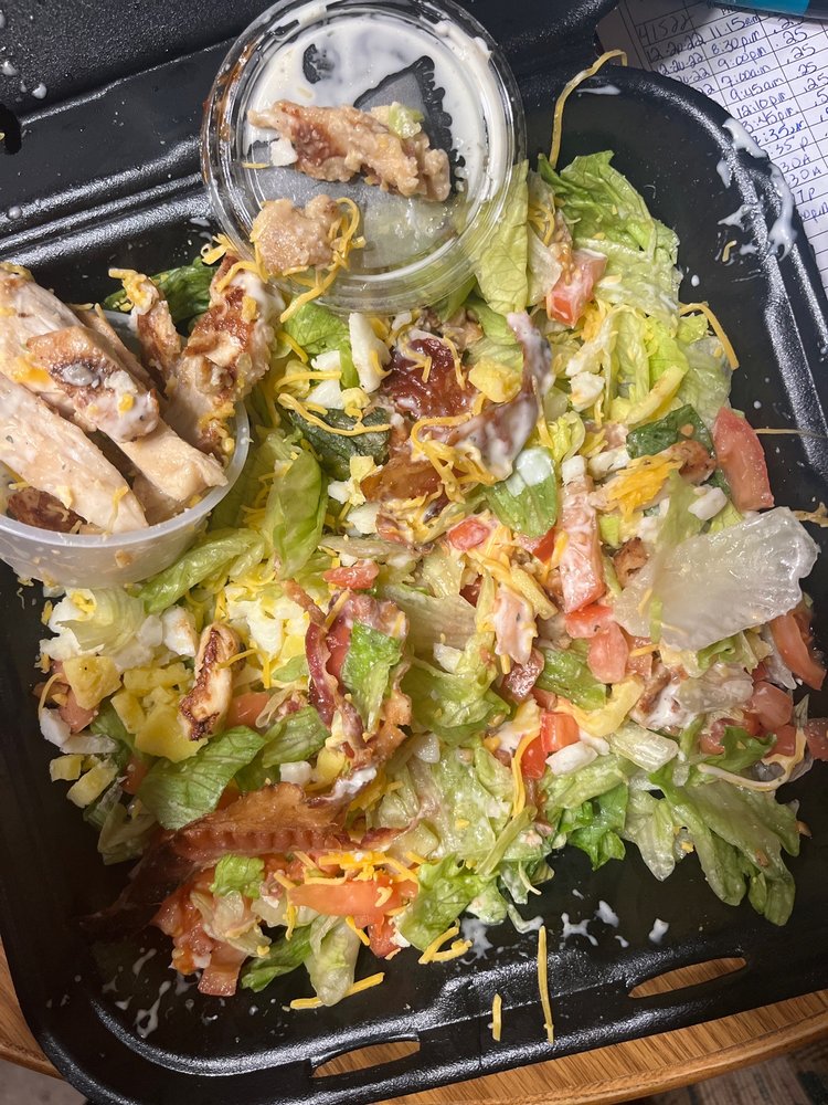 BELLACINO’S PIZZA & GRINDERS Updated September 2024 12 Photos & 29