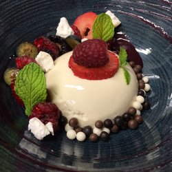 L'Auberge de la Madelon Fleurie - Panna cotta  Baileys