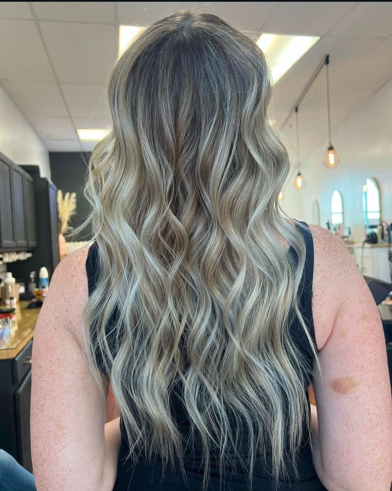 Arrow Hair Lounge Logo