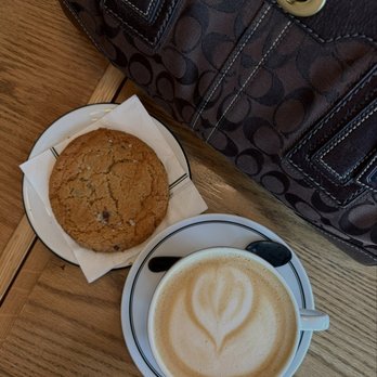 Sunday Motor - Cafes Near Me - West Palm Beach, Florida Sunday Motor - Cafes Near Me - West Palm Beach, Florida