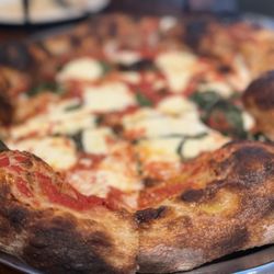 Flour Pizzeria & Cafe