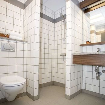 Hotel Thinggaard - Family Accessible Room Bath - Hotels Near Me - Hurup, 82