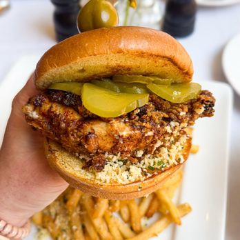 The Gaslight on Main - Chicken sandwich - New American Near Me - Kernersville, North Carolina The Gaslight on Main - Chicken sandwich - New American Near Me - Kernersville, North Carolina