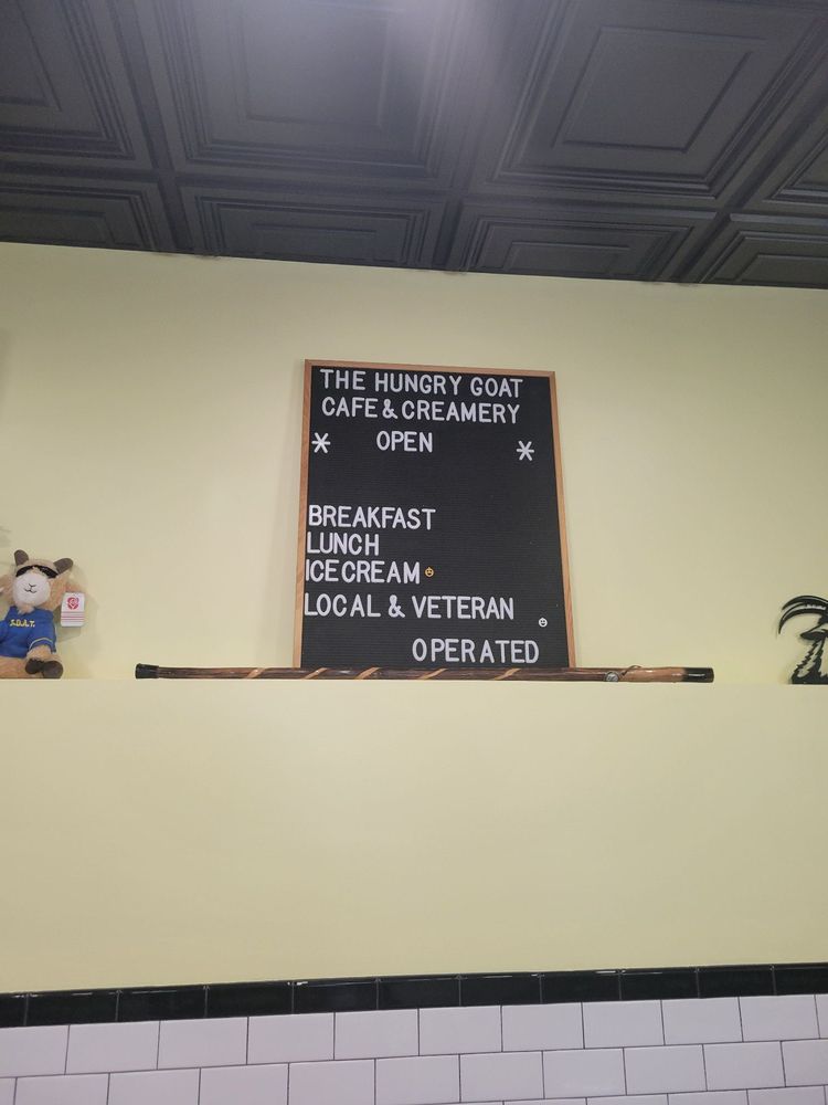 THE HUNGRY GOAT CAFE AND CREAMERY Updated September 2024 29 Photos