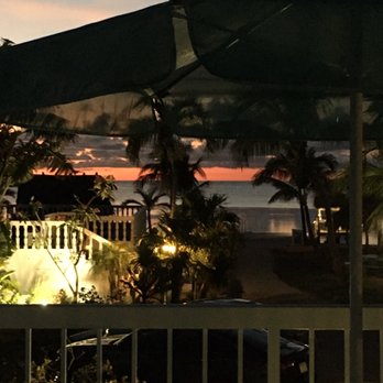 Gulf View Waterfront Resort - Sunset view from our room - Hotels Near Me - Marathon, Florida Gulf View Waterfront Resort - Sunset view from our room - Hotels Near Me - Marathon, Florida