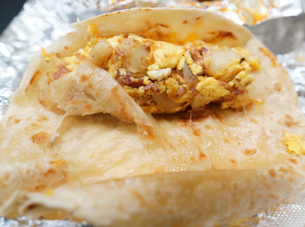Chano’s Tacos Logo