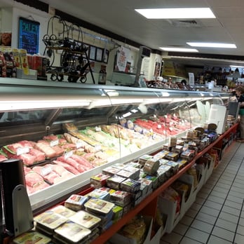 Geiers Sausage Kitchen - Deli aisle. - Meat Shops Near Me - Sarasota, Florida