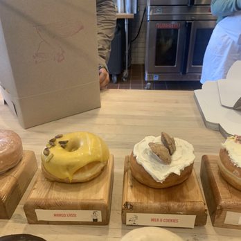 Fan-Fan Doughnuts - Inside - Donuts Near Me - Brooklyn, New York Fan-Fan Doughnuts - Inside - Donuts Near Me - Brooklyn, New York