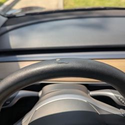 Hertz Rent A Car - Steering wheel damage