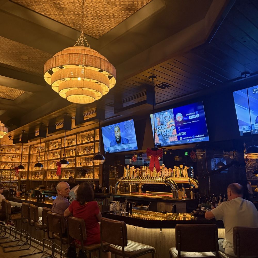 Tap 42 Craft Kitchen & Bar - Naples - Bar area inside - Wine Bars Near Me - Naples, Florida Tap 42 Craft Kitchen & Bar - Naples - Bar area inside - Wine Bars Near Me - Naples, Florida