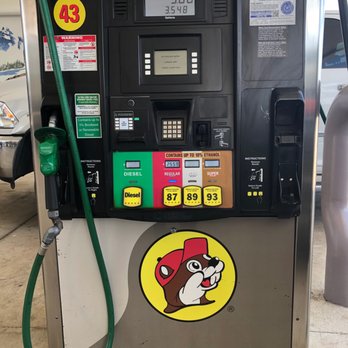 Buc-ee’s - Great maintenance on the pumps - Convenience Stores Near Me - Luling, Texas Buc-ee’s - Great maintenance on the pumps - Convenience Stores Near Me - Luling, Texas