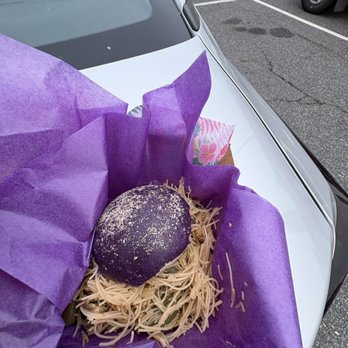 Lumpia Lane - Ube pancit sliders - Food Trucks Near Me - Virginia Beach, Virginia