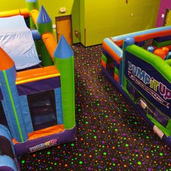 Pump It Up Trussville - FUN!!
