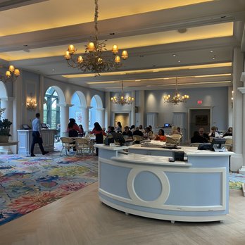 Salt & Ivy, A Coastal Kitchen - New American Near Me - Biloxi, Mississippi Salt & Ivy, A Coastal Kitchen - New American Near Me - Biloxi, Mississippi