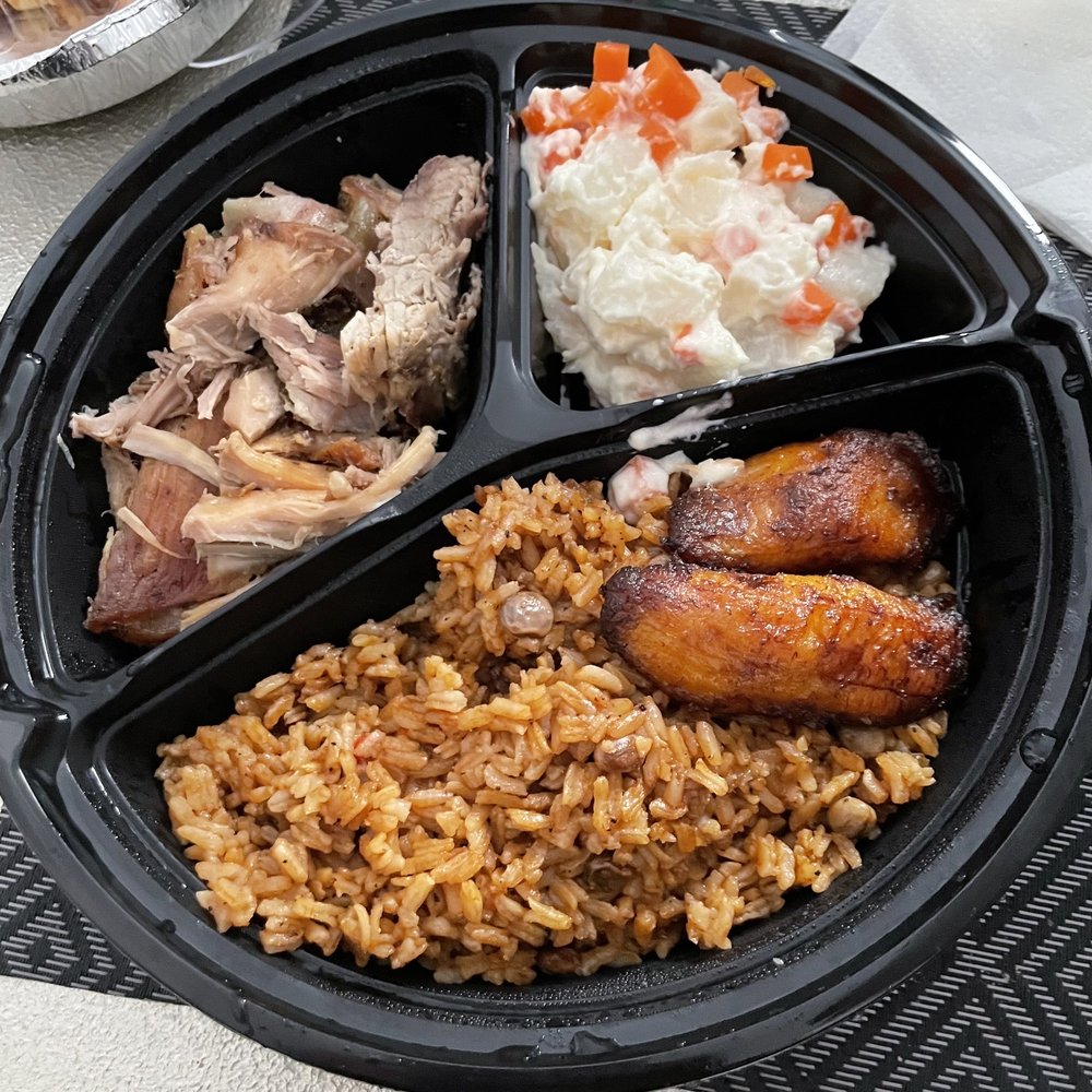 CAFE NUNEZ Updated November 2024 1028 Photos & 651 Reviews 240 W