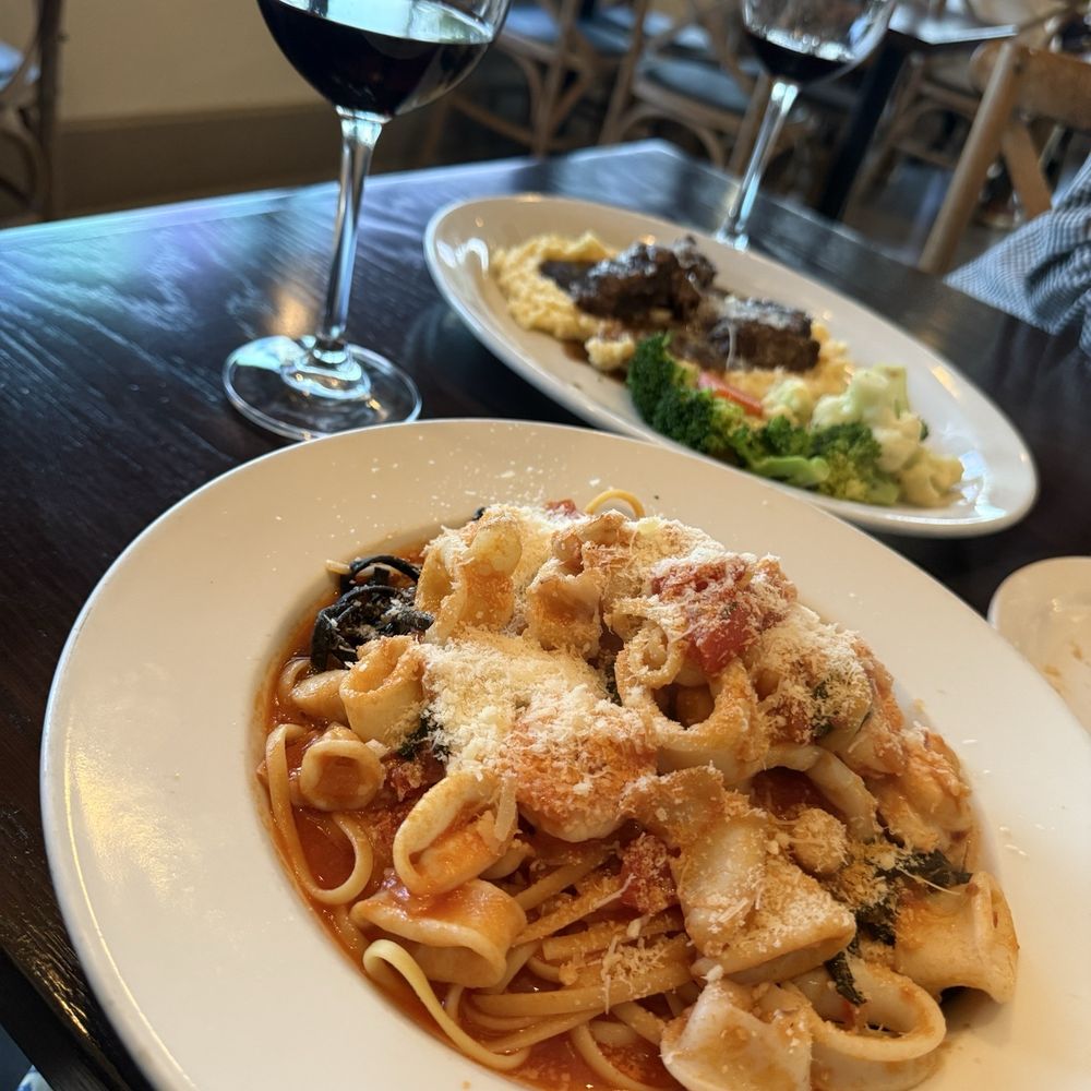 Da Bianca Trattoria - Specials. Phenomenal!!! - Italian Near Me - Orange, California Da Bianca Trattoria - Specials. Phenomenal!!! - Italian Near Me - Orange, California
