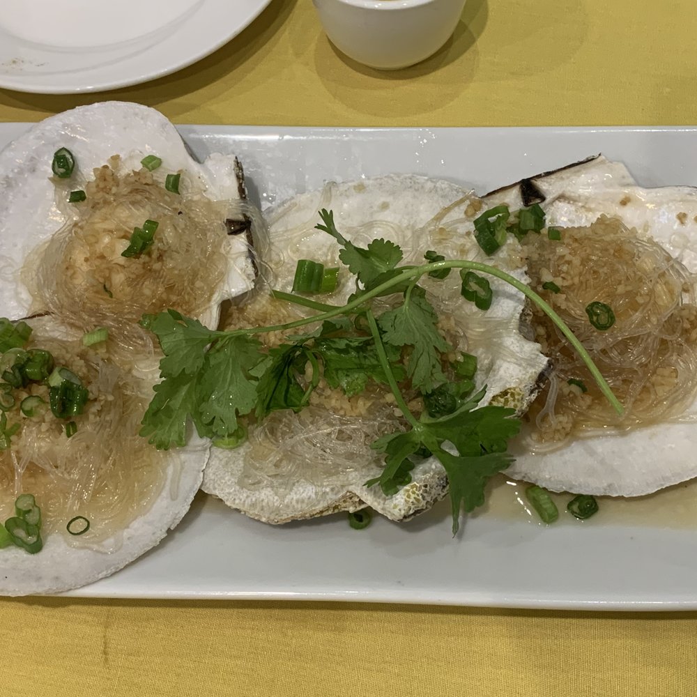 Secret Kitchen - Steamed Fresh Scallop on Half Shell w/ Vermicelli, Garlic and Green Onion - Cantonese Near Me - Flushing, New York Secret Kitchen - Steamed Fresh Scallop on Half Shell w/ Vermicelli, Garlic and Green Onion - Cantonese Near Me - Flushing, New York
