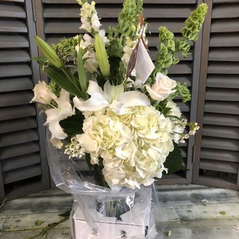 Village Florist - Florists Near Me - Granada Hills, California Village Florist - Florists Near Me - Granada Hills, California