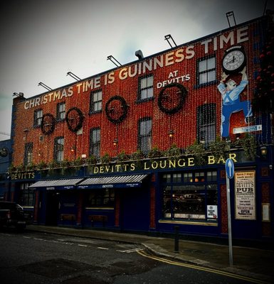 Devitts Pub by null