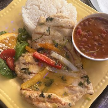 Rompeolas - pollo con salsa aioli - American Near Me - Aguadilla, Puerto Rico Rompeolas - pollo con salsa aioli - American Near Me - Aguadilla, Puerto Rico