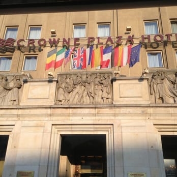 Hotel International Prague - Can you see the art relief that promoted the Communist Party's image? - Hotels Near Me - Praha 6, Puerto Rico