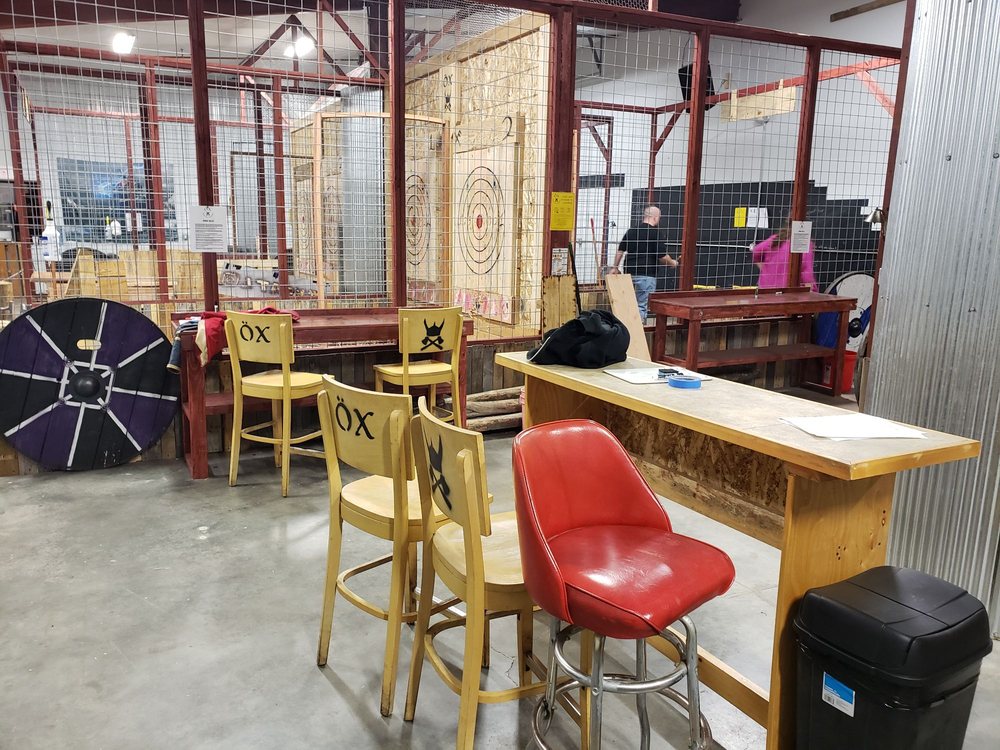 Ox Indoor Axe Throwing
