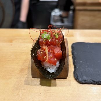 Sugo Hand Roll Bar - Signature Hawaiian Poke Temaki - Sushi Bars Near Me - Seattle, Washington Sugo Hand Roll Bar - Signature Hawaiian Poke Temaki - Sushi Bars Near Me - Seattle, Washington