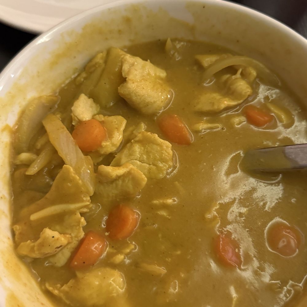 Blazing Noodles - Yellow curry, yellow curry chicken - Thai Near Me - Temecula, California Blazing Noodles - Yellow curry, yellow curry chicken - Thai Near Me - Temecula, California
