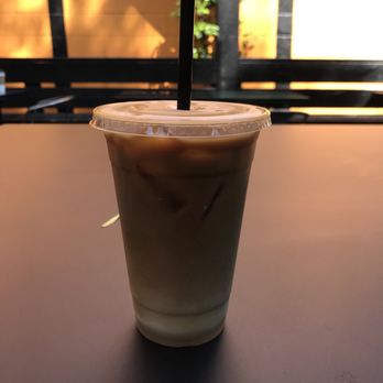 Bolt - Oat Milk Latte - Coffee & Tea Near Me - Los Angeles, California