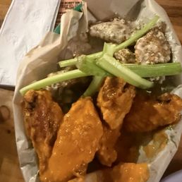Traditional Bone in - hot buffalo and garlic parm
