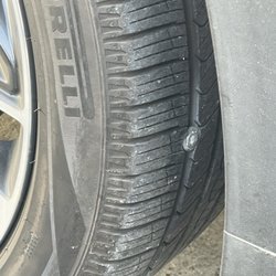 J-Le Tires - Screw in my tire